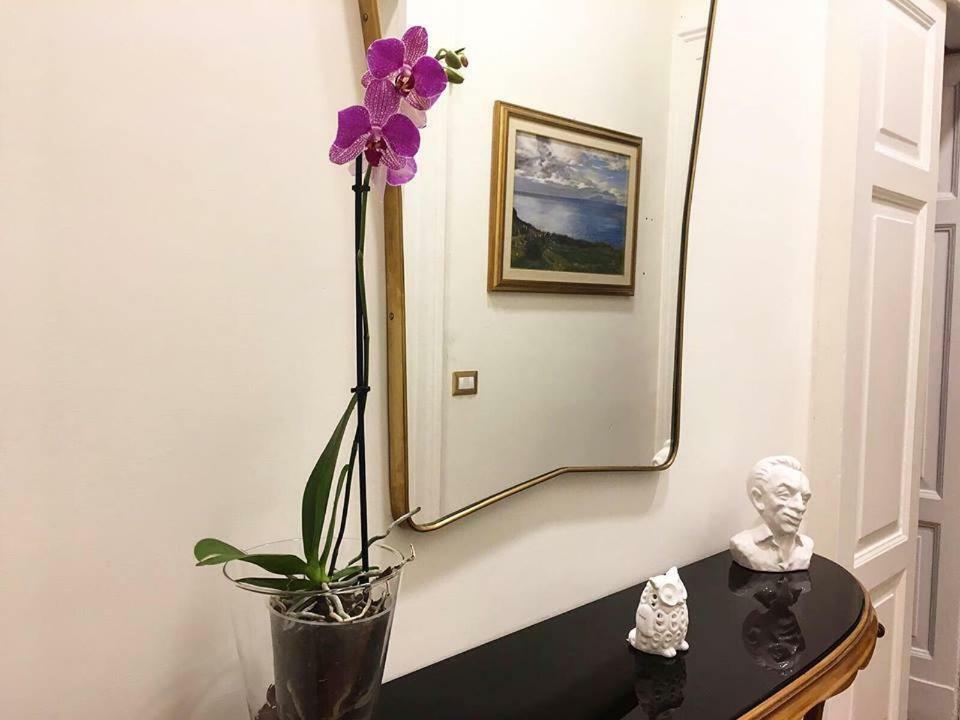 Resta Cu Mme Appartamento Napoli